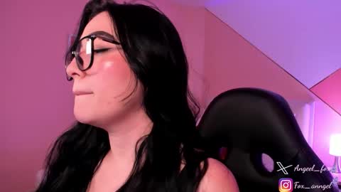 Angel  online show from 02/08/26, 06:17