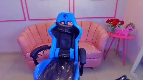 angel09 a online show from 12/20/24, 08:55