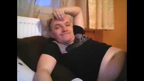 Angel online show from 02/18/26, 04:25