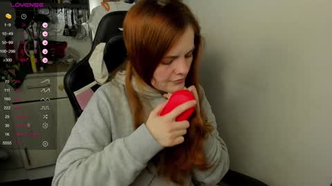 Snapshot of angel7you chatting on 12/10/24, 09:01 Eva online show from 12/10/24, 09:01