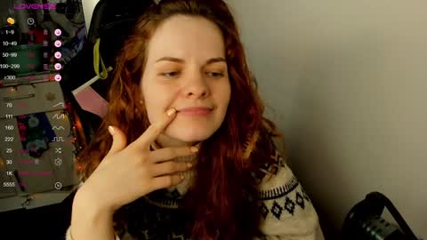 Snapshot of angel7you chatting on 12/30/24, 10:01 Eva online show from 12/30/24, 10:01