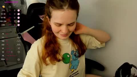 Snapshot of angel7you chatting on 02/11/25, 12:16 Eva online show from 02/11/25, 12:16