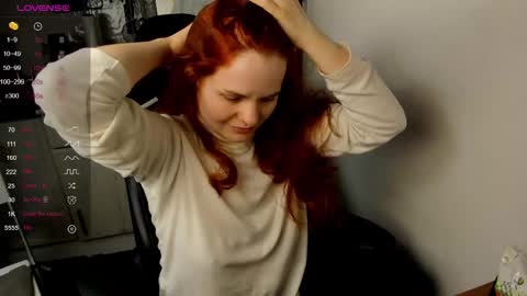 Snapshot of angel7you chatting on 02/27/25, 07:23 Eva online show from 02/27/25, 07:23