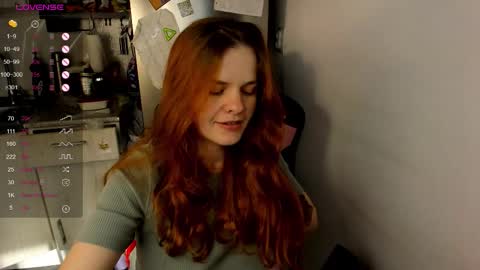 Snapshot of angel7you chatting on 09/11/25, 01:55 Eva online show from 09/11/25, 01:55