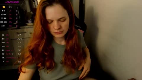 Snapshot of angel7you chatting on 09/18/25, 02:08 Eva online show from 09/18/25, 02:08