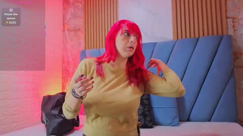 angel__red_ online show from 11/23/25, 03:06