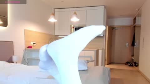 Snapshot of angel_andreww chatting on 01/23/25, 10:22 angel_andreww online show from 01/23/25, 10:22