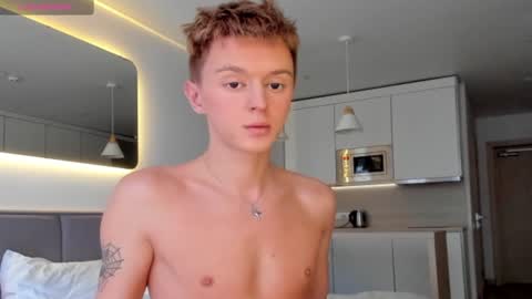 Snapshot of angel_andreww chatting on 01/26/25, 12:01 angel_andreww online show from 01/26/25, 12:01