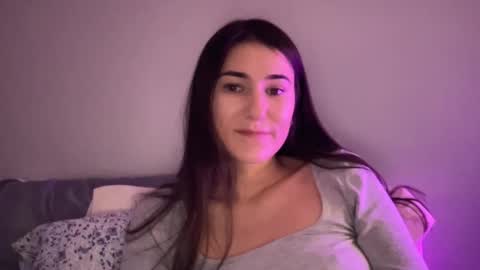 Angel baby anna online show from 10/24/25, 01:35