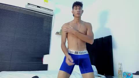 Snapshot of angel_boy0 chatting on 03/07/26, 04:20 angel_boy0 online show from 03/07/26, 04:20