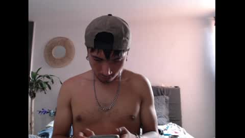 Snapshot of angel_bunny7 chatting on 04/24/26, 02:52 Angel Bunny7 online show from 04/24/26, 02:52