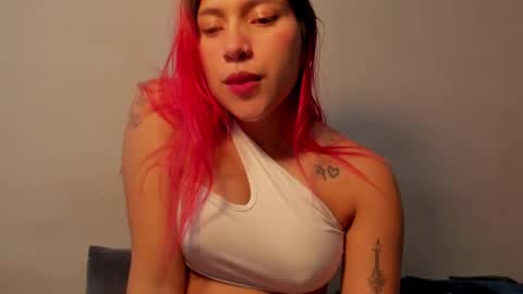 Angie indepent model online show from 01/18/25, 03:42