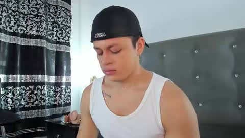 Angel Cuervo online show from 12/14/24, 12:33