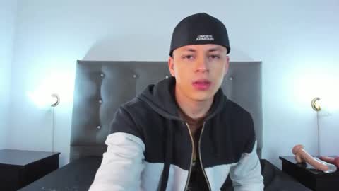 Angel Cuervo online show from 12/23/24, 12:30