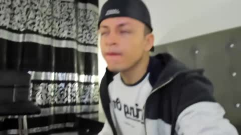 Angel Cuervo online show from 12/28/24, 12:45