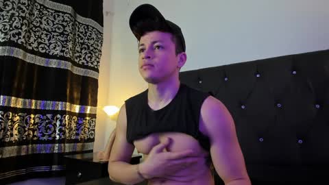 Angel Cuervo online show from 01/10/25, 12:36