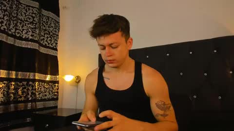 Angel Cuervo online show from 02/11/25, 12:48