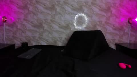 Angel Cuervo online show from 10/21/25, 12:28