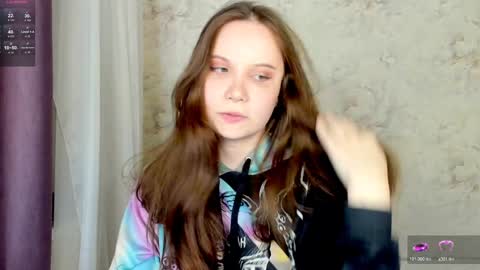 Snapshot of angel_doll585 chatting on 01/09/25, 02:33 Fallen Angel online show from 01/09/25, 02:33