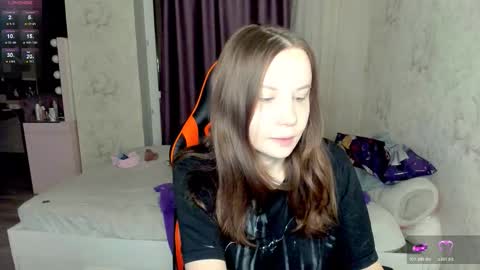 Snapshot of angel_doll585 chatting on 10/29/25, 12:35 Fallen Angel online show from 10/29/25, 12:35