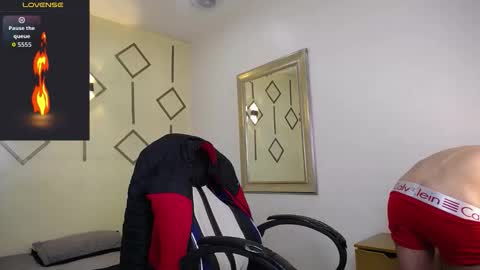 Angel Dusstt online show from 11/22/25, 12:04