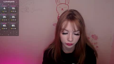 Snapshot of angel_elis_ chatting on 10/30/25, 03:24 Kate online show from 10/30/25, 03:24