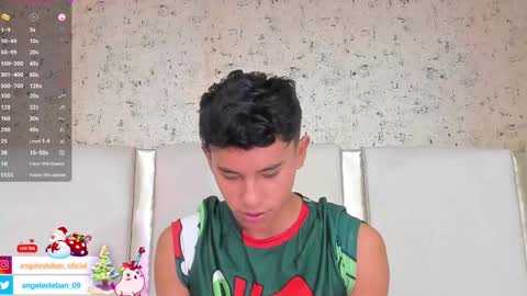 ngel Esteban  online show from 12/29/24, 06:45