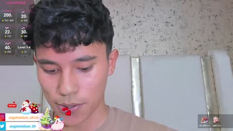 ngel Esteban  online show from 01/11/25, 10:19