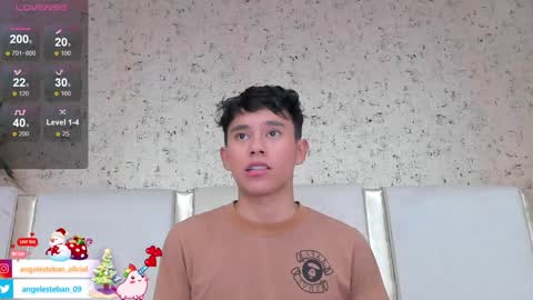 ngel Esteban  online show from 01/12/25, 04:10