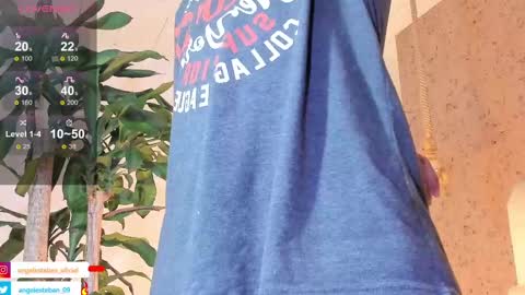 ngel Esteban  online show from 02/12/25, 10:03