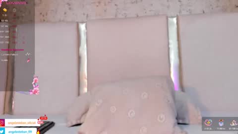 ngel Esteban  online show from 02/27/25, 06:50