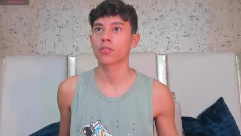 ngel Esteban  online show from 03/01/25, 04:26