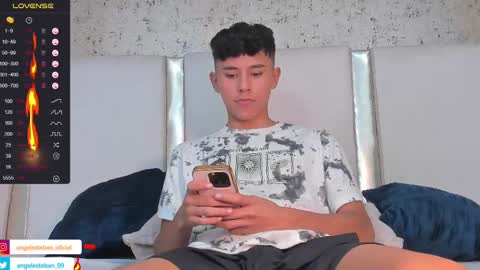 ngel Esteban  online show from 03/05/25, 03:51