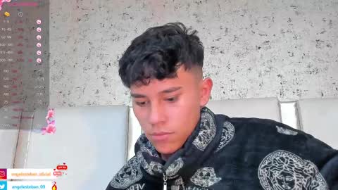 ngel Esteban  online show from 03/06/25, 10:20