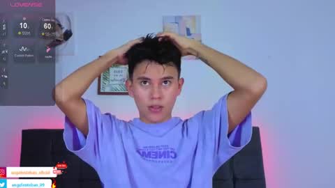 Snapshot of angel_esteban_fx chatting on 11/02/25, 03:42 ngel Esteban online show from 11/02/25, 03:42