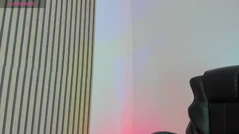 Snapshot of angel_esteban_fx chatting on 04/14/26, 06:14 ngel Esteban online show from 04/14/26, 06:14