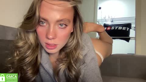 Greetings  Jess online show from 12/14/24, 12:23