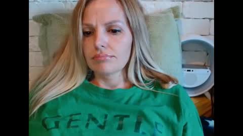 ANGEL online show from 11/02/25, 10:06