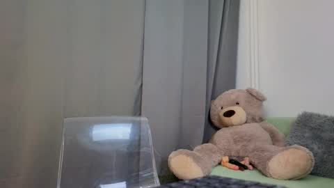 Snapshot of angel_hot777 chatting on 02/04/26, 06:36 Gabriella online show from 02/04/26, 06:36