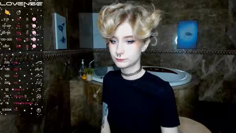 Angel Dust online show from 11/07/25, 01:16