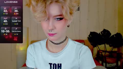 Angel Dust online show from 11/08/25, 01:06