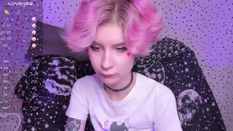 Snapshot of angel_julles chatting on 04/19/26, 05:12 Angel Dust online show from 04/19/26, 05:12