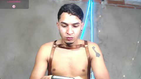 Snapshot of angel_latinboy chatting on 07/23/26, 04:05 Angel online show from 07/23/26, 04:05