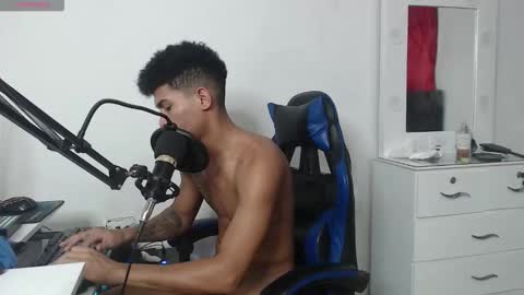 Angel online show from 10/15/25, 07:36