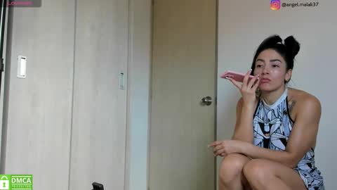 ANGEL MALAK online show from 10/05/25, 09:02