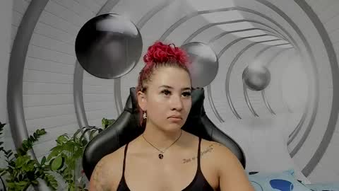 Snapshot of angel_martins chatting on 12/07/24, 08:49 Angel online show from 12/07/24, 08:49