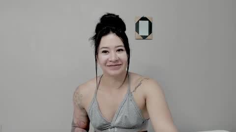 Snapshot of angel_martins chatting on 09/27/25, 05:29 Angel online show from 09/27/25, 05:29