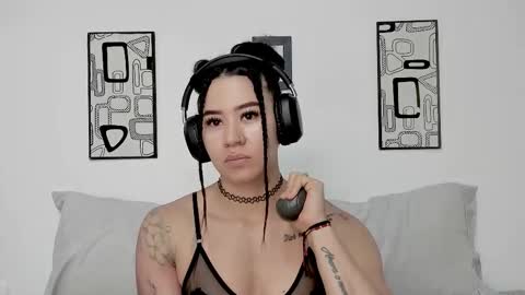 Angel online show from 02/09/26, 03:49