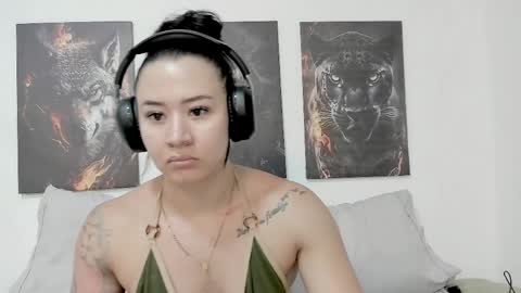 Snapshot of angel_martins chatting on 04/08/26, 03:23 Angel online show from 04/08/26, 03:23