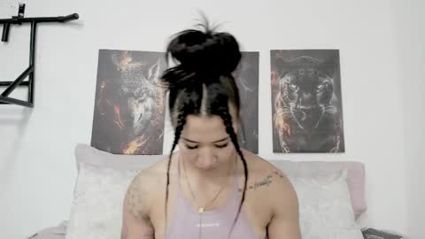 Snapshot of angel_martins chatting on 04/22/26, 02:29 Angel online show from 04/22/26, 02:29